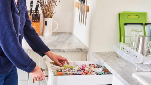 Innovative Kitchen Storage Solutions Using Everyday Items