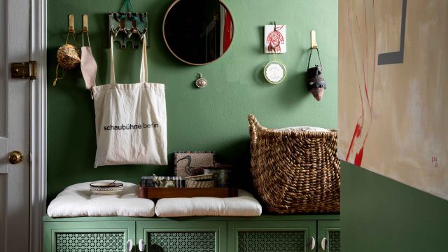 Transform Your Entryway: Budget-Friendly Solutions Under $10