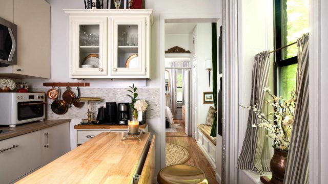 Discover the Stylish Solution for Small Spaces: Affordable Ring Holders