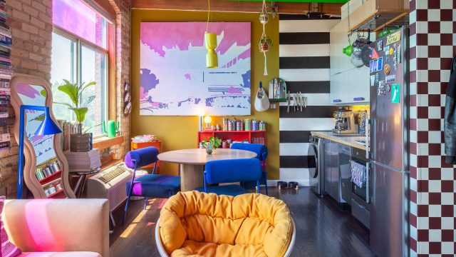 Innovative Loft Bedroom Solution Maximizes Small Spaces