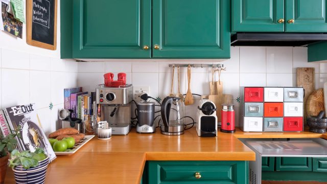 Mastering Kitchen Organization: A Timeless Family Secret