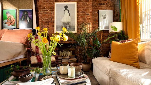 Transform Your Studio into a Cozy Hideaway with Creative Canopy Beds