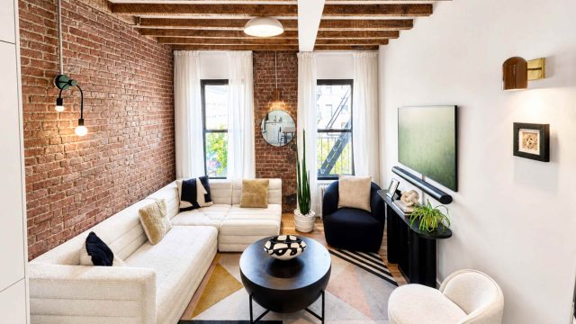 Transforming Spaces: A Modern Makeover of a Compact NYC Apartment