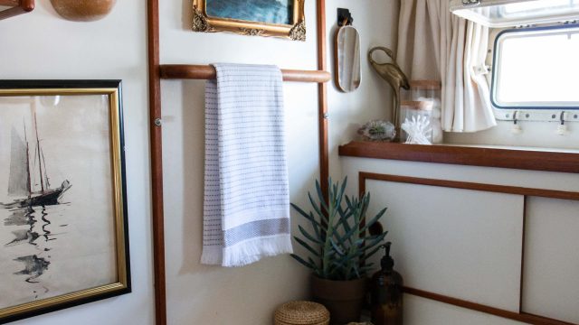Innovative Towel Racks: Transforming Space with Versatility