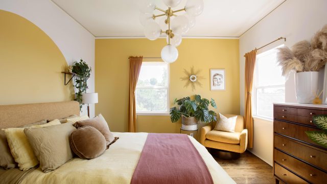 Clever Strategies to Manage Your Growing Pillow Collection