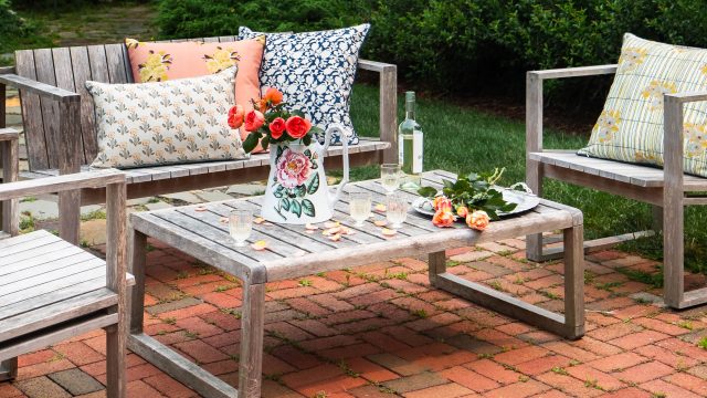 Elevate Your Outdoor Space with Stylish Pillows This Season