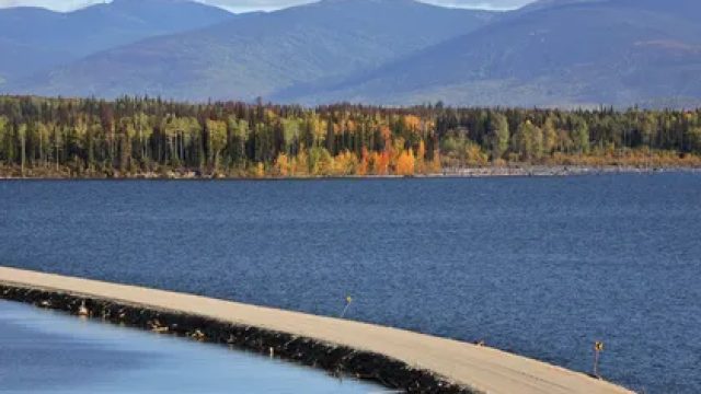 Export: A Lake in Canada Got a Mysterious New Island. Then, It Disappeared—and N