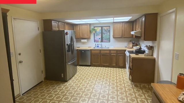 Transforming a 1970s Kitchen into a Modern Haven
