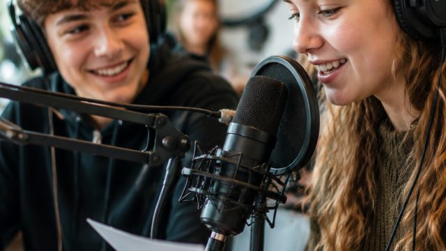 Engaging Youth in Cycling: MS Windhaag's Innovative Radio Project