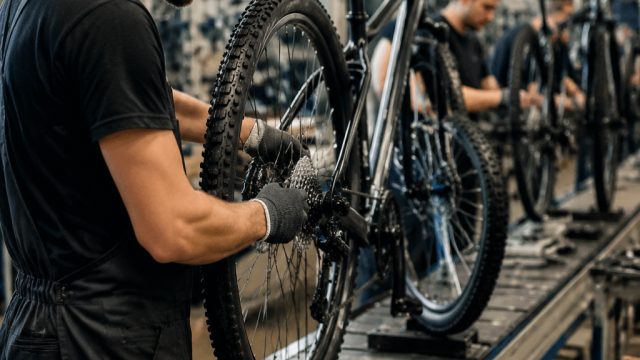 Why Small-Batch Manufacturing is Essential for Emerging Fashion Brands | free cash no deposit casino