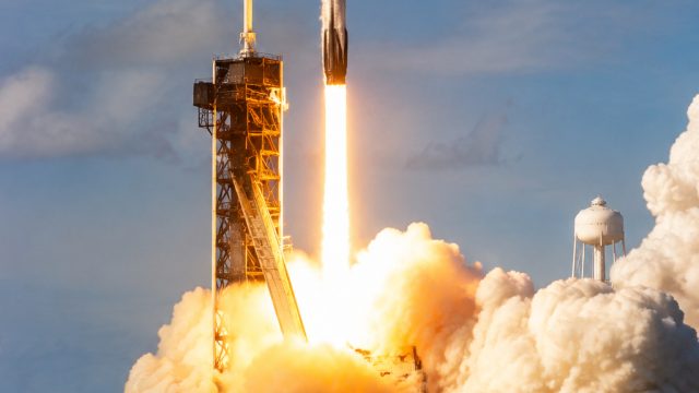 SpaceX's Record-Breaking Bond Sale: A Game Changer for Investors | download aplikasi togel 2020, ika