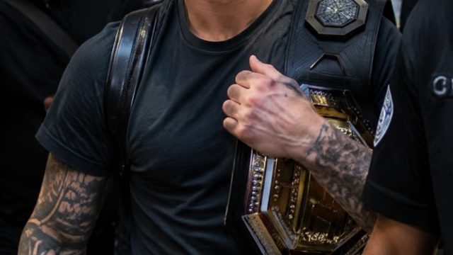 Dustin Poirier's Airport Incident Highlights Risks of Fame | puss888win, herospin88 rtp