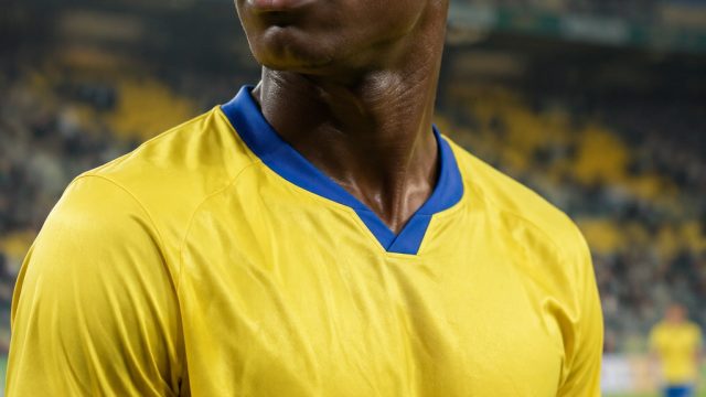Emerging Star Pierre Mounguengue Poised for Transfer to Dynamo Kyiv | jadwal liga champion leg kedua