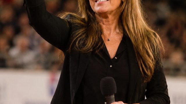 Linda Cohn Bids Farewell: Celebrating a Legacy in Sports Broadcasting